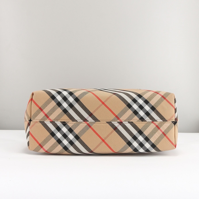 Bv*b*rry shopping bags